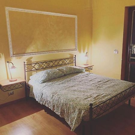 B&B Lucius Помпей Екстериор снимка